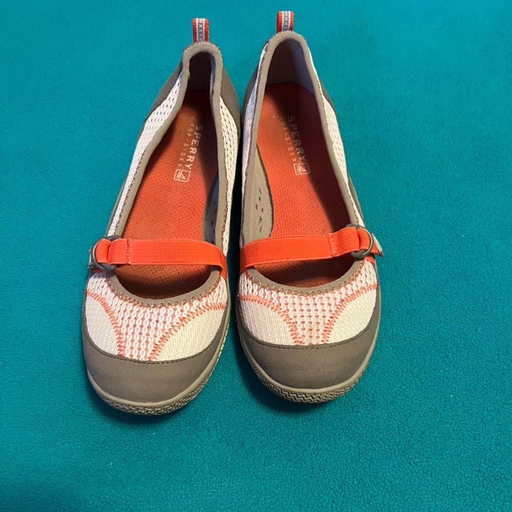 Sperry Top Siders Mary Jane style boat shoes